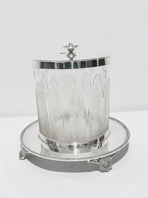 Smart Elkington Antique Silver Plated and Cut Glass Biscuit Box