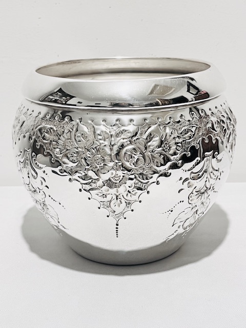 Large Antique Silver Plated Round Bulbous Fern or Plant Pot (c.1920)