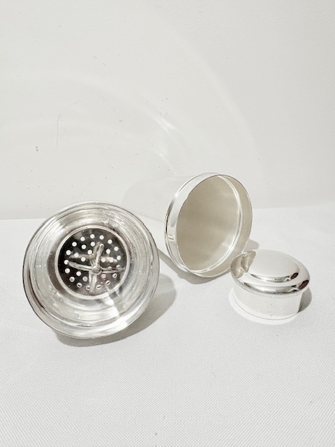 Simple Design Antique Silver Plated Cocktail Shaker