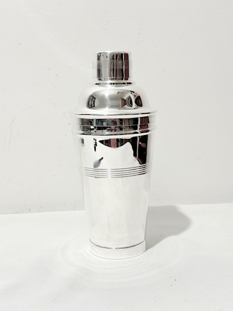 Stylish Vintage Silver Plated Cocktail Shaker (c.1930)