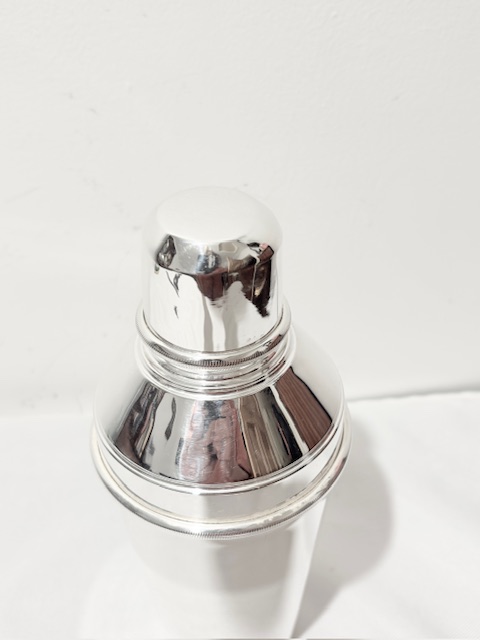 Antique Art Deco in Design Silver Plated Cocktail Shaker