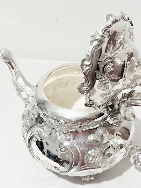 Antique Louis Design Silver Plated Teapot Antique Louis Design Silver Plated Teapot