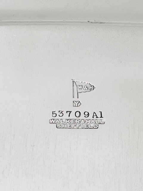 Smart Walker & Hall Antique Silver Plated Salver Smart Walker & Hall Antique Silver Plated Salver