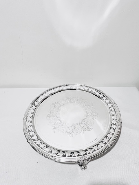 Handsome Round Boldly Mounted Antique Silver Plated Salver Handsome Round Boldly Mounted Antique Silver Plated Salver