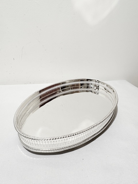 Small Vintage Silver Plated Gadroon Mounted Gallery Tray Small Vintage Silver Plated Gadroon Mounted Gallery Tray