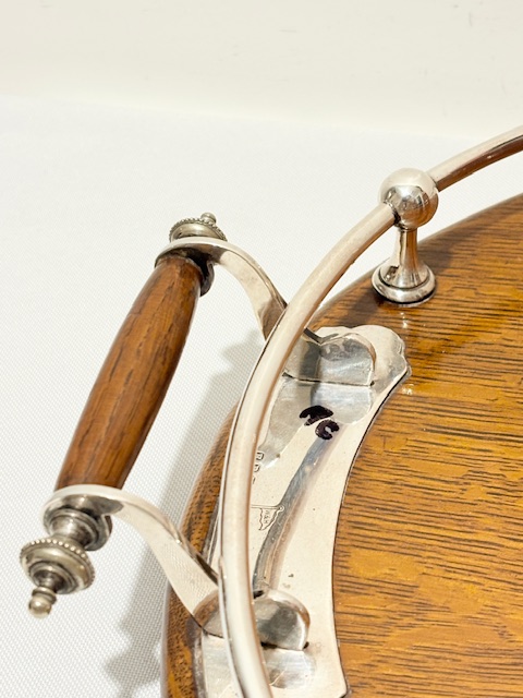 Smart Antique Silver Plated and Oak Tray with Central Vacant Shield