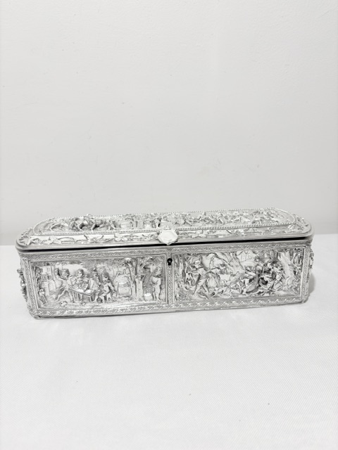 Attractive Electro Form Antique Silver Plated Trinket Box