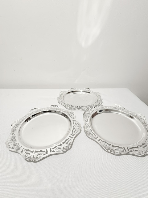Antique Walker & Hall Silver Plated Three Tier Cake Stand Antique Walker & Hall Silver Plated Three Tier Cake Stand