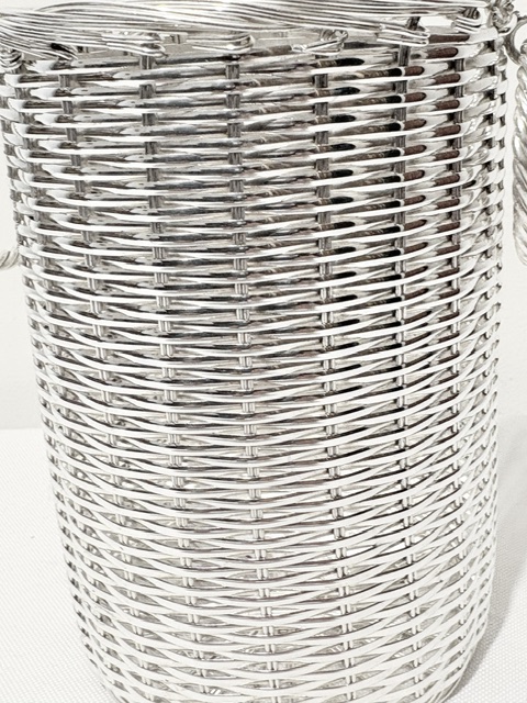 Unusual Vintage Silver Plated Basket Weave Decoration Wine Bottle Coaster Stand