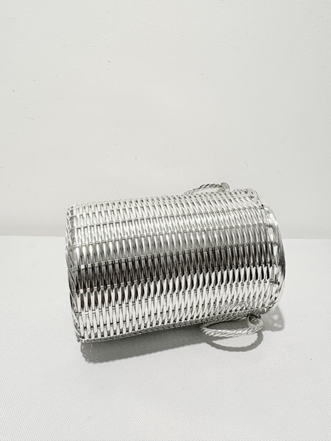 Unusual Vintage Silver Plated Basket Weave Decoration Wine Bottle Coaster Stand