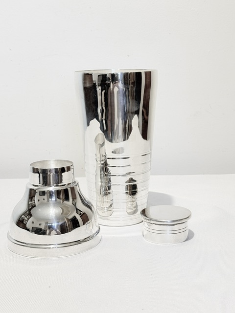 Smart Very Tall Antique Silver Plated Cocktail Shaker Smart Very Tall Antique Silver Plated Cocktail Shaker