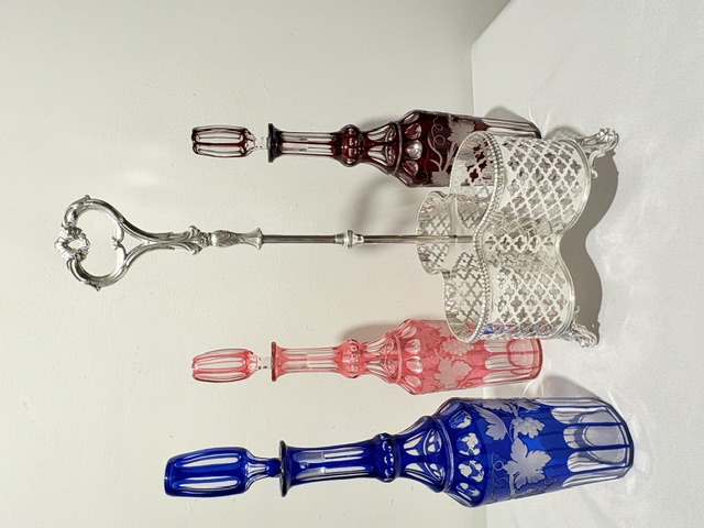 Super Quality Antique Silver Plated Three Colour Glass Bottle Decanter Stand Super Quality Antique Silver Plated Three Colour Glass Bottle Decanter Stand