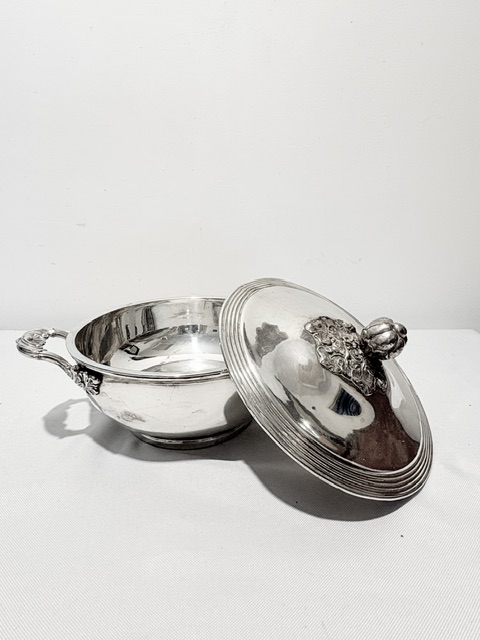 Charming Antique Silver Plated Serving Tureen Charming Antique Silver Plated Serving Tureen