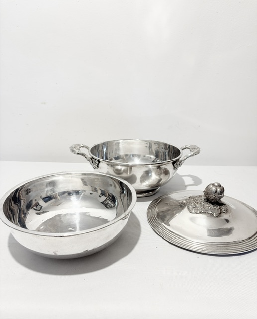 Charming Antique Silver Plated Serving Tureen Charming Antique Silver Plated Serving Tureen