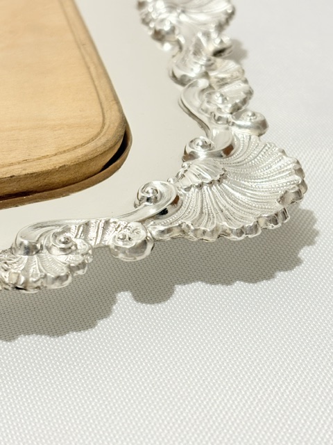 Antique Silver Plated Boldly Gadroon Mounted Bread Board Antique Silver Plated Boldly Gadroon Mounted Bread Board