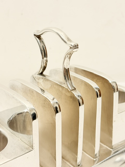 Good Quality Antique Silver Plated Radiator Style Toast and Egg Rack