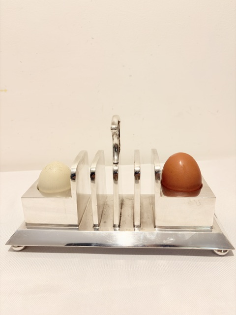Good Quality Antique Silver Plated Radiator Style Toast and Egg Rack
