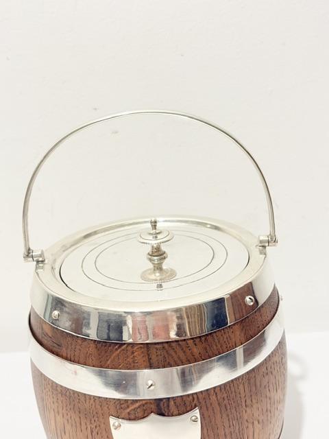 Smart Vintage Slightly Bulbous Oak and Silver Plated Biscuit Box